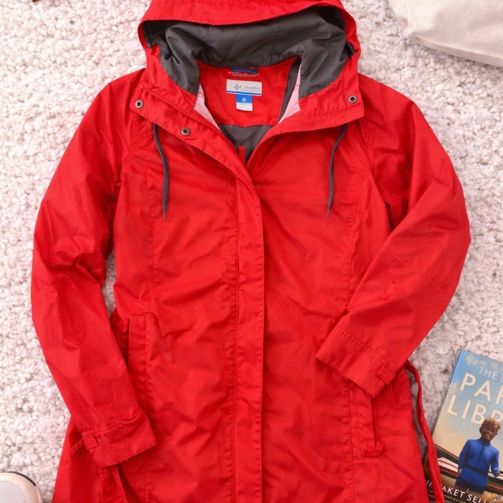 Columbia Omni-Shield Belted Hooded Rain Jacket Red Large